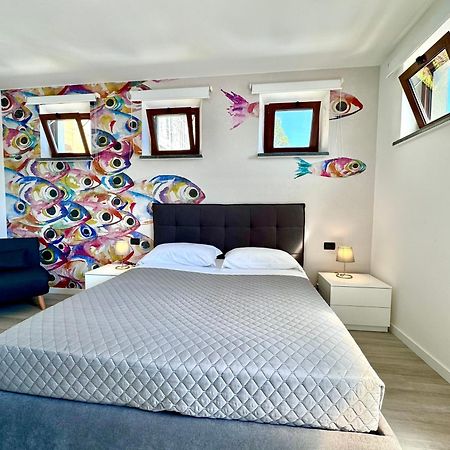 Mirage Rooms & Apartments 포르토베네레 외부 사진