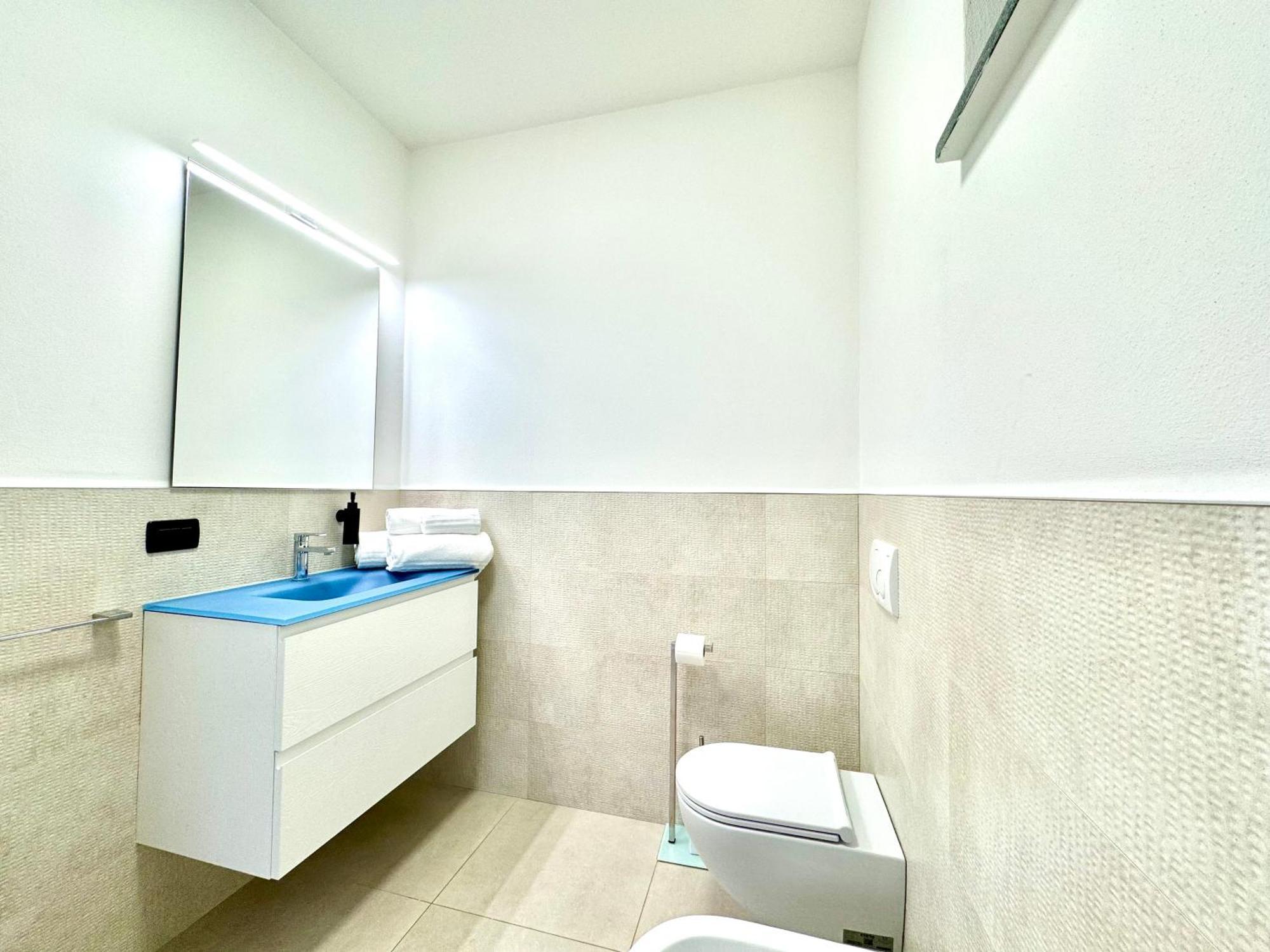 Mirage Rooms & Apartments 포르토베네레 외부 사진